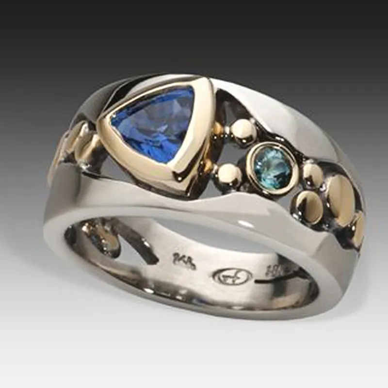 Anello Vintage con Cristallo Blu